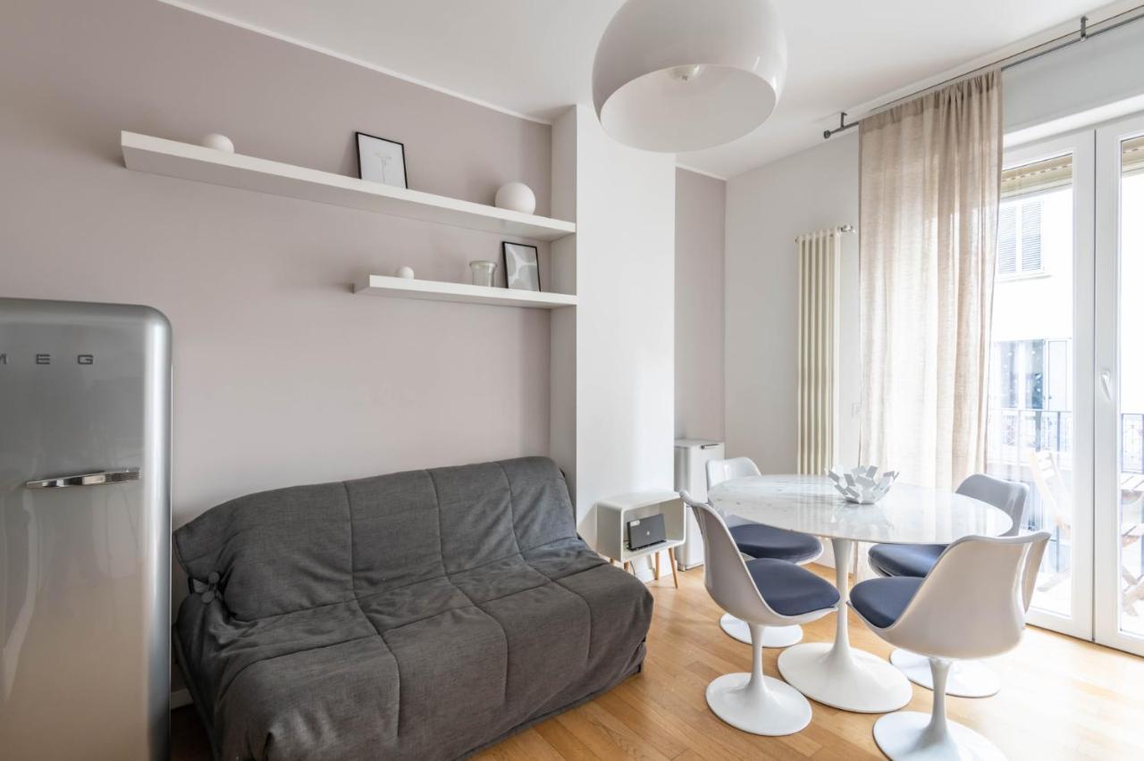 Easylife - Sofisticato Monolocale Con Terrazzino Nel Cuore Di Porta Venezia Milão Exterior foto